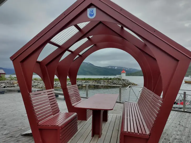 Foto: Iratxe Landa-Mata Allmenninger ved Laphella i Hemnesberget.